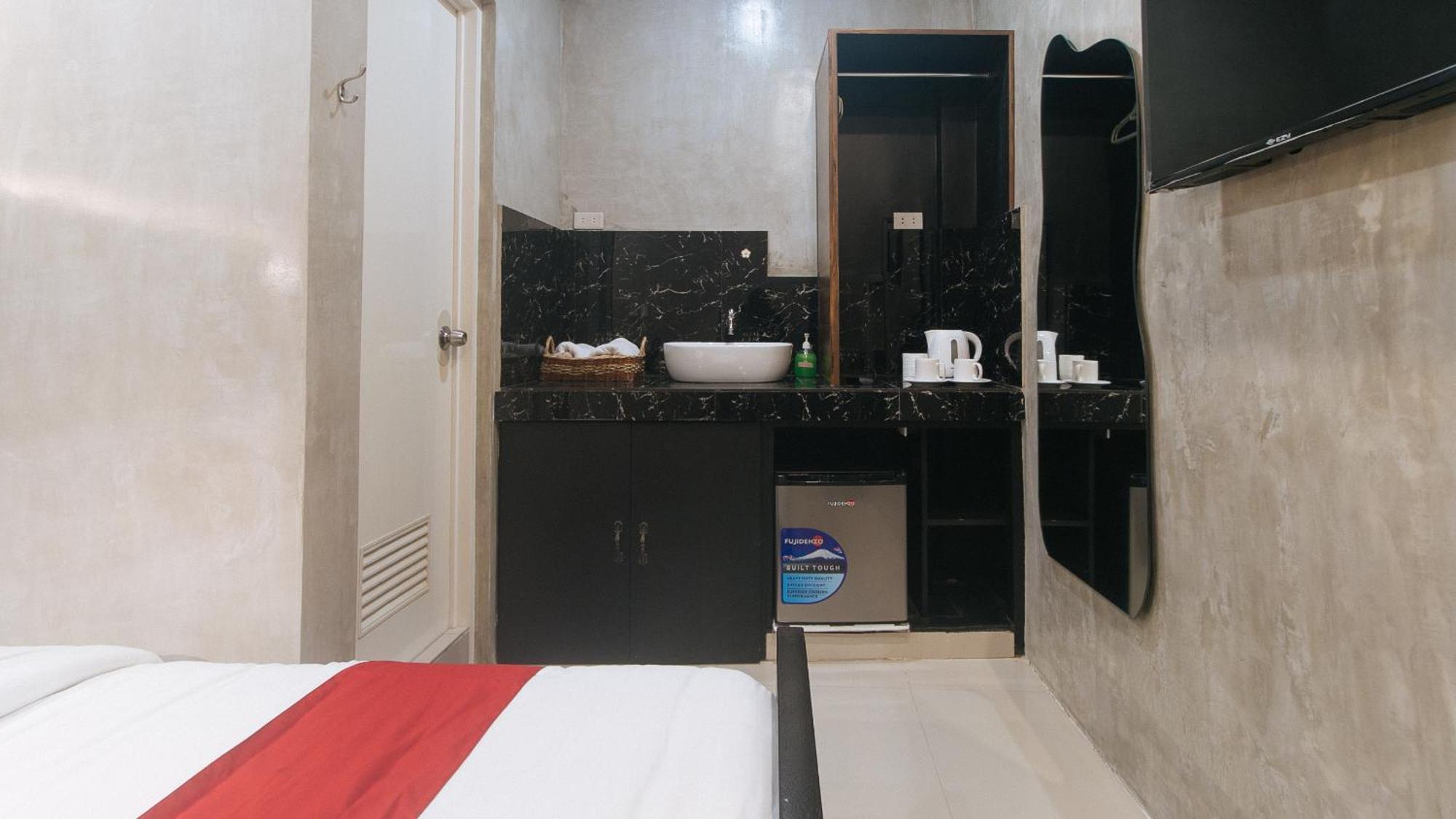 Reddoorz At Mbb Room Naia 2 Paranaque City Exterior foto